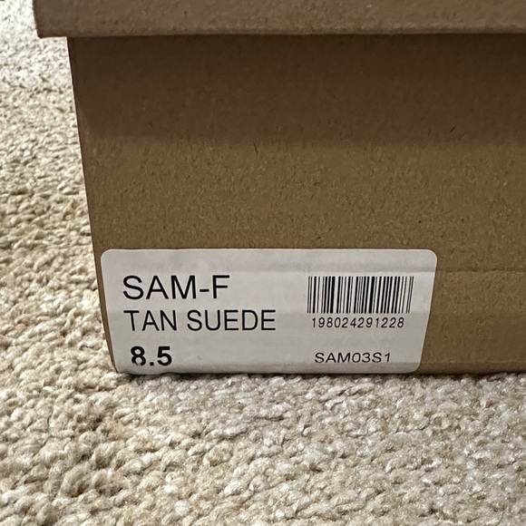 Steve Madden Sam-F Clogs - Picture 2 of 5